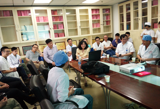 美国NIH临床基因组学主任陈中教授到南医三院开展学术讲座xiaotu.jpg
